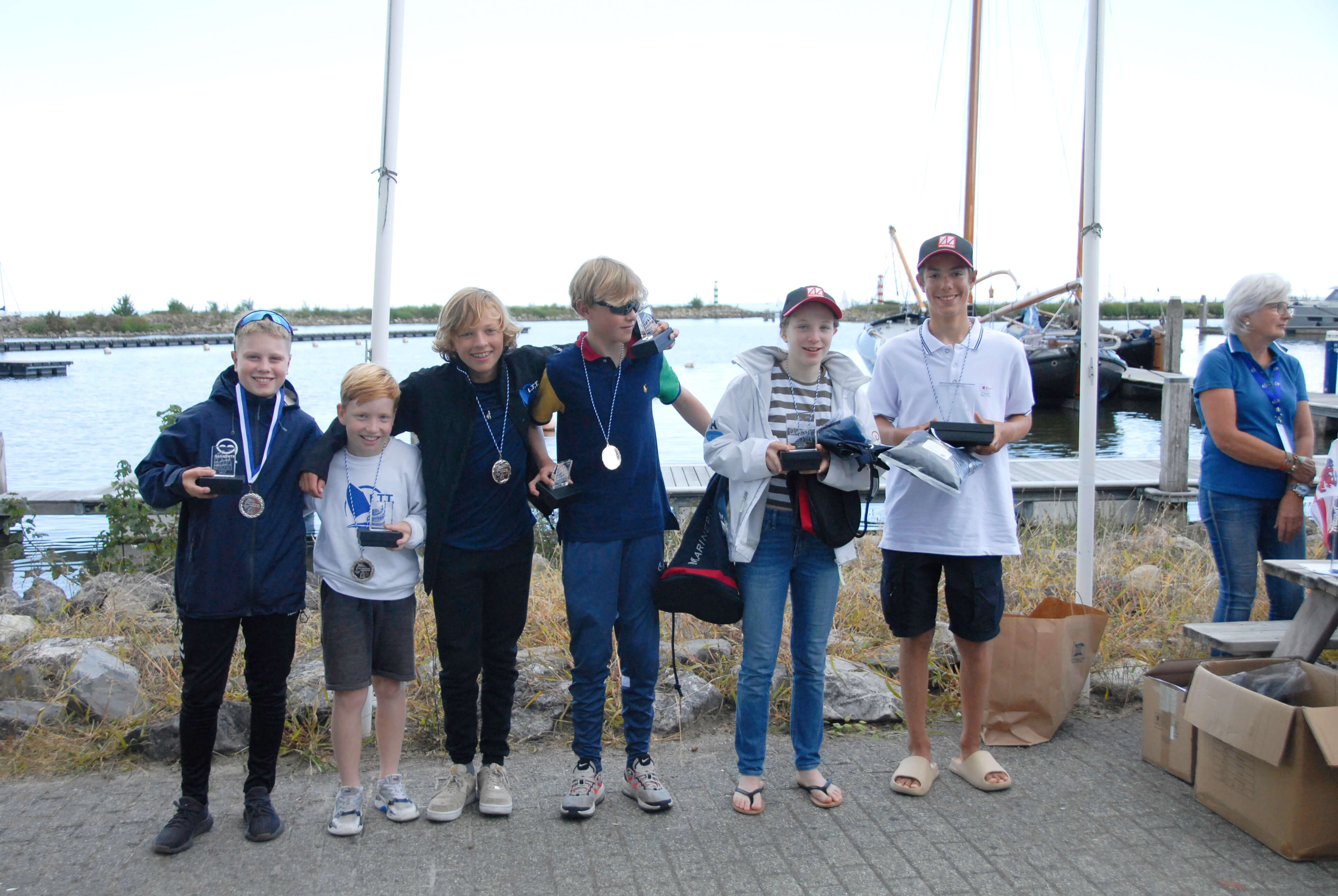 Die Gewinner des Pinta-Cups: links Opti-B, rechts Opti-A.