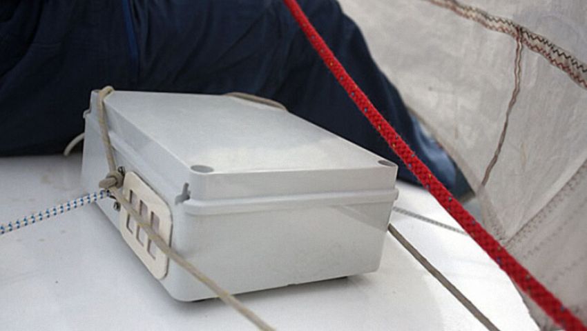 Blindenmatch-Race im SKBUe: Akkustischer Signalgeber an Bord.