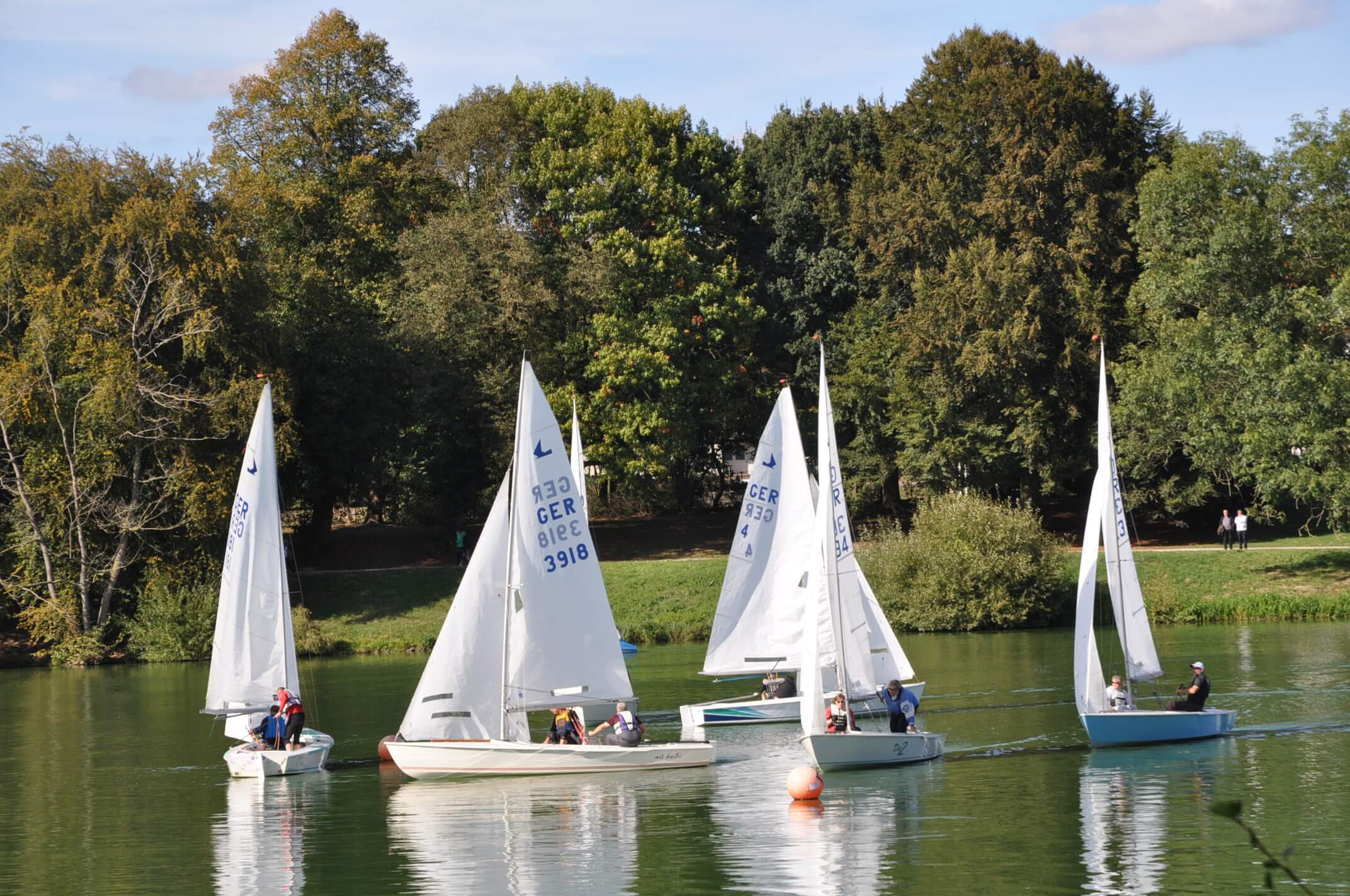 Strahlender Sonnenschein bringt Flaute für die Zugvogelsegler